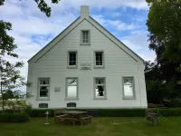 Steinhaus Hof Hotels in Bunde