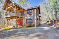 Jasper '7 Timbers' Cabin on 10 Acres w/ a Creek! - 3-Star