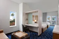 SpringHill Suites Oceanside Beach