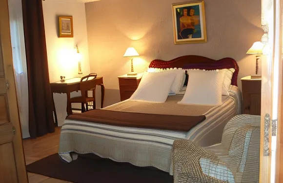 夏巴西葉住宿加早餐酒店