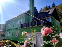 Pension U Golfu Cihelny Hotels near Loket Castle