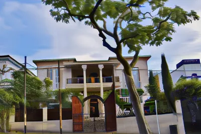 Hotel Don Alfonso Hotels near Nevers Soto