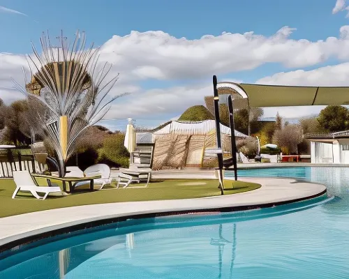 Tindarra Resort Hotels in Moama