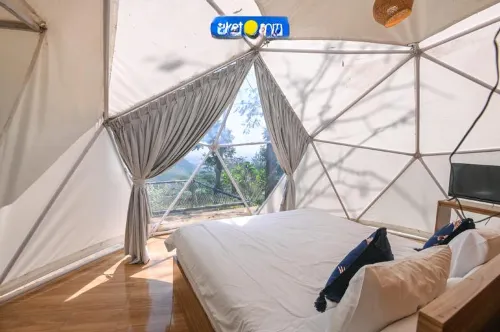 Glamping Taman Love Hotels in Cimaung