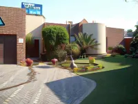 Bluewater Guesthouse Hotels in Bluewater Bay