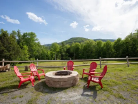 ハンターロッジ、ブルーバード バイ ラーク ハンターのホテル