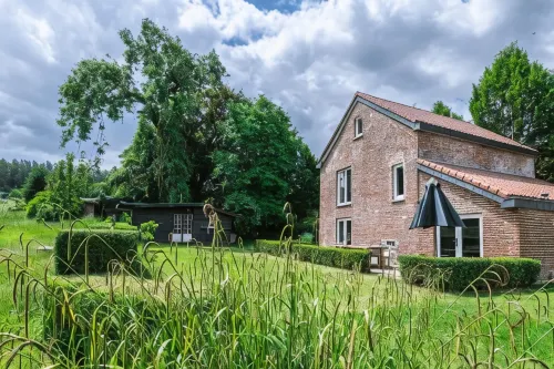 Landgoed Altenbroek Hotels in Plombieres