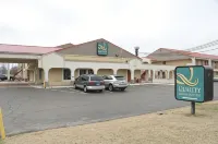 Quality Inn & Suites Hotels in Covington
