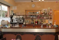 Logis Hôtel et Restaurant la Tour Brette فنادق في Vergoncey
