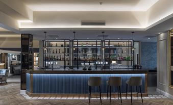 Clifton Arms Hotel