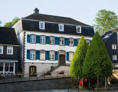 Hotel am Markt Các khách sạn ở Marienheide