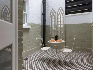 콜링엄 서비스드 아파트먼트