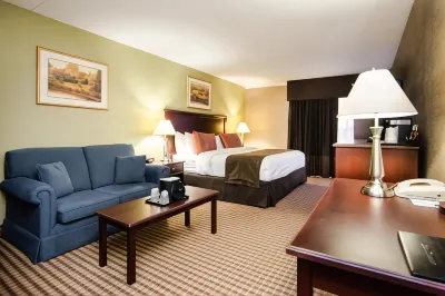 Best Western Plus Ottawa Kanata Hotel  Conference Centre فنادق في أوتاوا