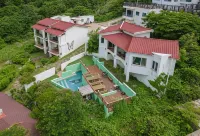 산토리니펜션 솔향기길 1코스 주변 호텔