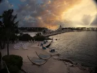 Faro Blanco Resort Marathon Florida Keys, Curio by Hilton - en bord de mer