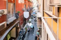 Dimora Sergente Maggiore By DomusExtra -  Appartamenti vacanze