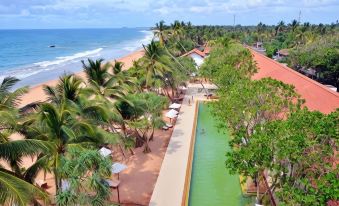 Pandanus Beach Resort & Spa