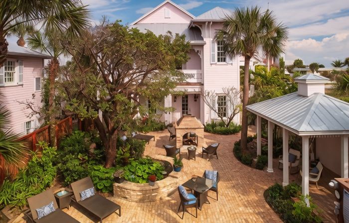 Port d'Hiver Bed and Breakfast
