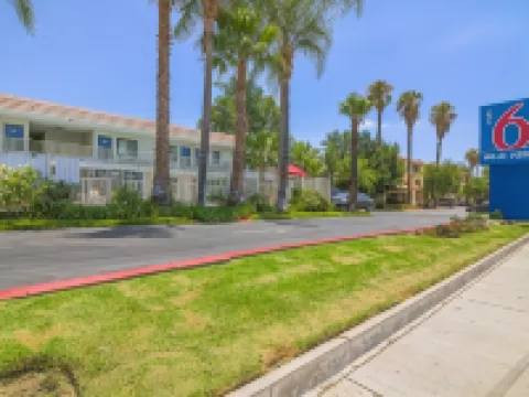 Motel 6 Simi Valley, CA Hotels in Simi Valley