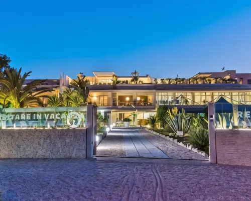 Abitare in Vacanza Hotels in La Caletta