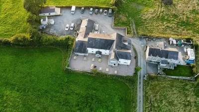 Ty Dderw Country Inn Hotels in 