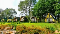 Phoenix Moc Chau Hotel Hotels near Máy Tính Mộc Châu - MComputer Km70