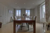 Villa la Maternite