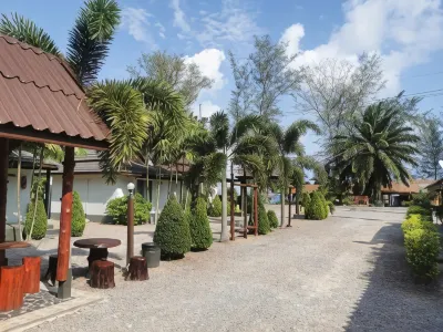 Lung Pod 9 resort Hotels in 
