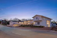 Picton Harbour Inn