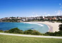 Coogee Bay Boutique Hotel - Beach