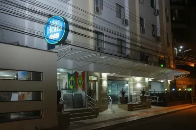 Mar Hotel Hoteles cerca de Av. Atlântica
