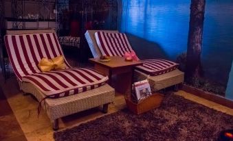 Cata Apartment Hotel and Spa