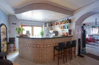 Aurora Hotels in Clusone