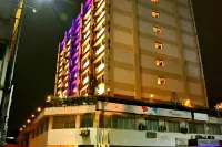 Hotel Poonja International Hoteles en Mangalore