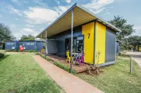 SleepOver Komatipoort Hotels in Komatipoort