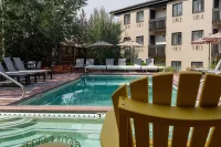 Gravity Haus Steamboat - Pools