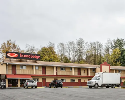 Econo Lodge Hotels in Schuylkill County