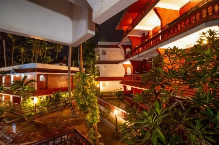 Jasmine Palace Отели рядом с достопримечательностью «Chowara Beach»