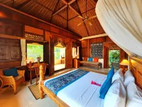 Alam Indah Ubud Hotels near ARMA Museum