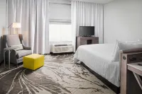 Hilton Garden Inn Dallas/Arlington South Các khách sạn gần Six Flags Over Texas