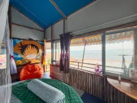 Long Vi Hotel - dao Phu Quy - parcheggio