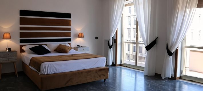 Neapolis City Life Hotels in Naples