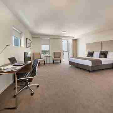 Empire Apartment Hotel Rockhampton Rooms