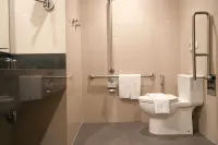 MCollection - Stay Across NAIA Terminal 3 in Newport City