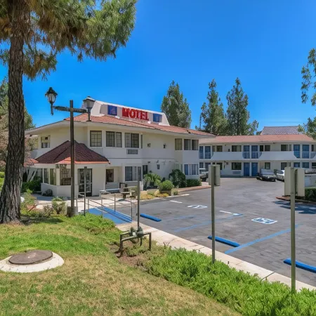 Motel 6 San Dimas, CA - Los Angeles