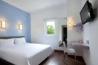 Amaris Hotel Cimanuk Bandung Hotel in zona Bandung tour on bus (Bandros)