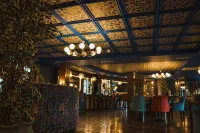 Amber Springs Hotel - breakfast