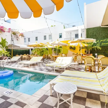Clinton Hotel South Beach