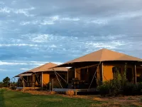 Mitchell Grass Retreat Hotels in Longreach