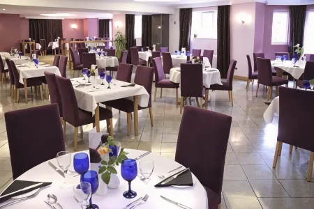 Parkside International Hotel